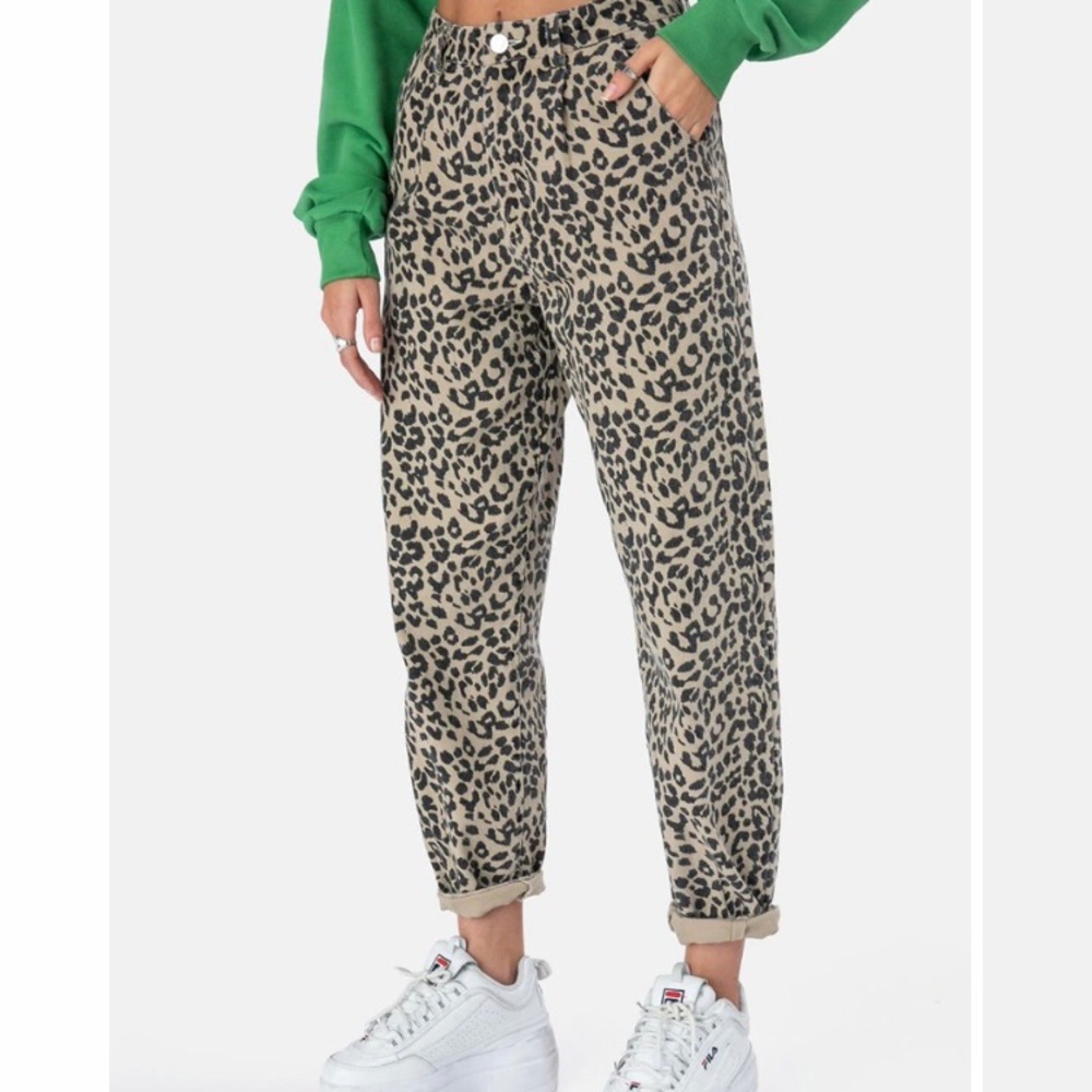 High waisted leopard print jeans